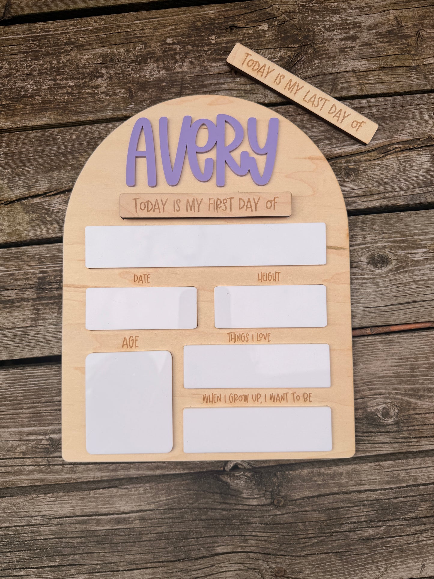 Classic style dome First Day/Last Day of school reusable board