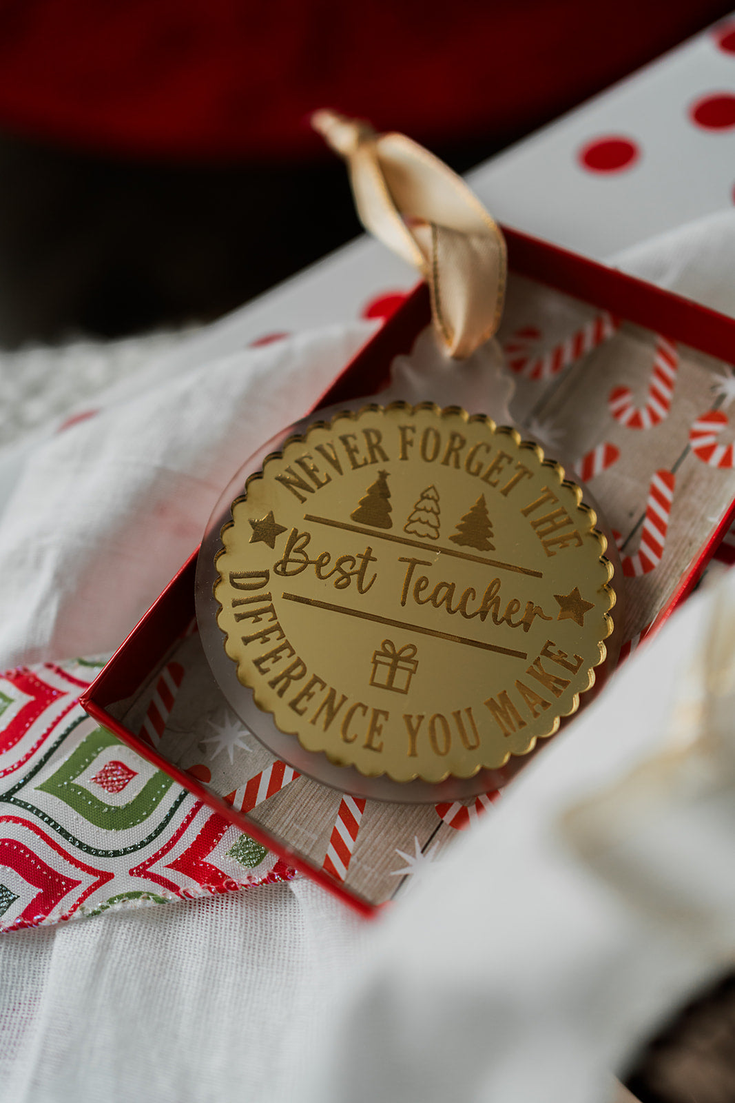 Teacher Award Ornament