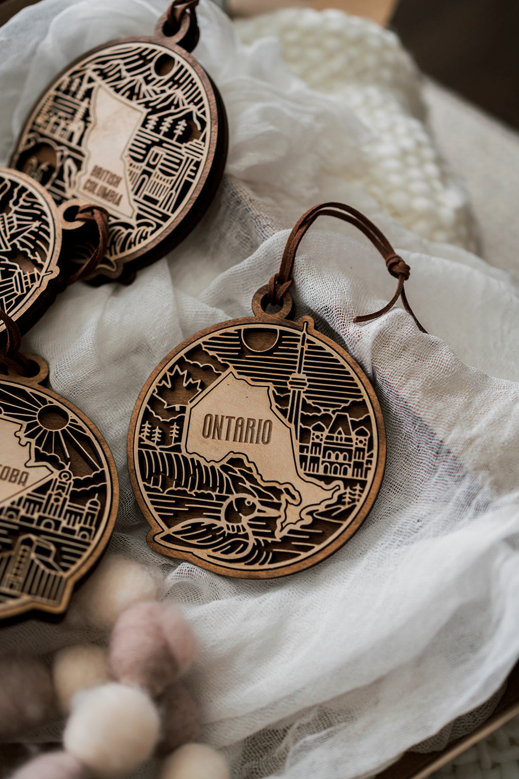 Canadian Heritage Series-Engraved Provinces Ornament