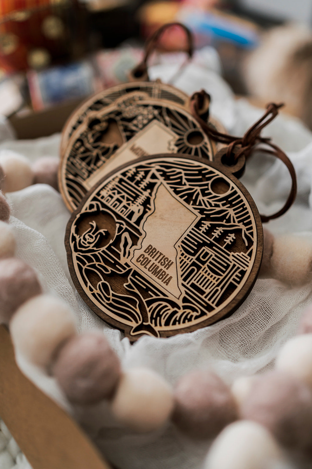 Canadian Heritage Series-Engraved Provinces Ornament
